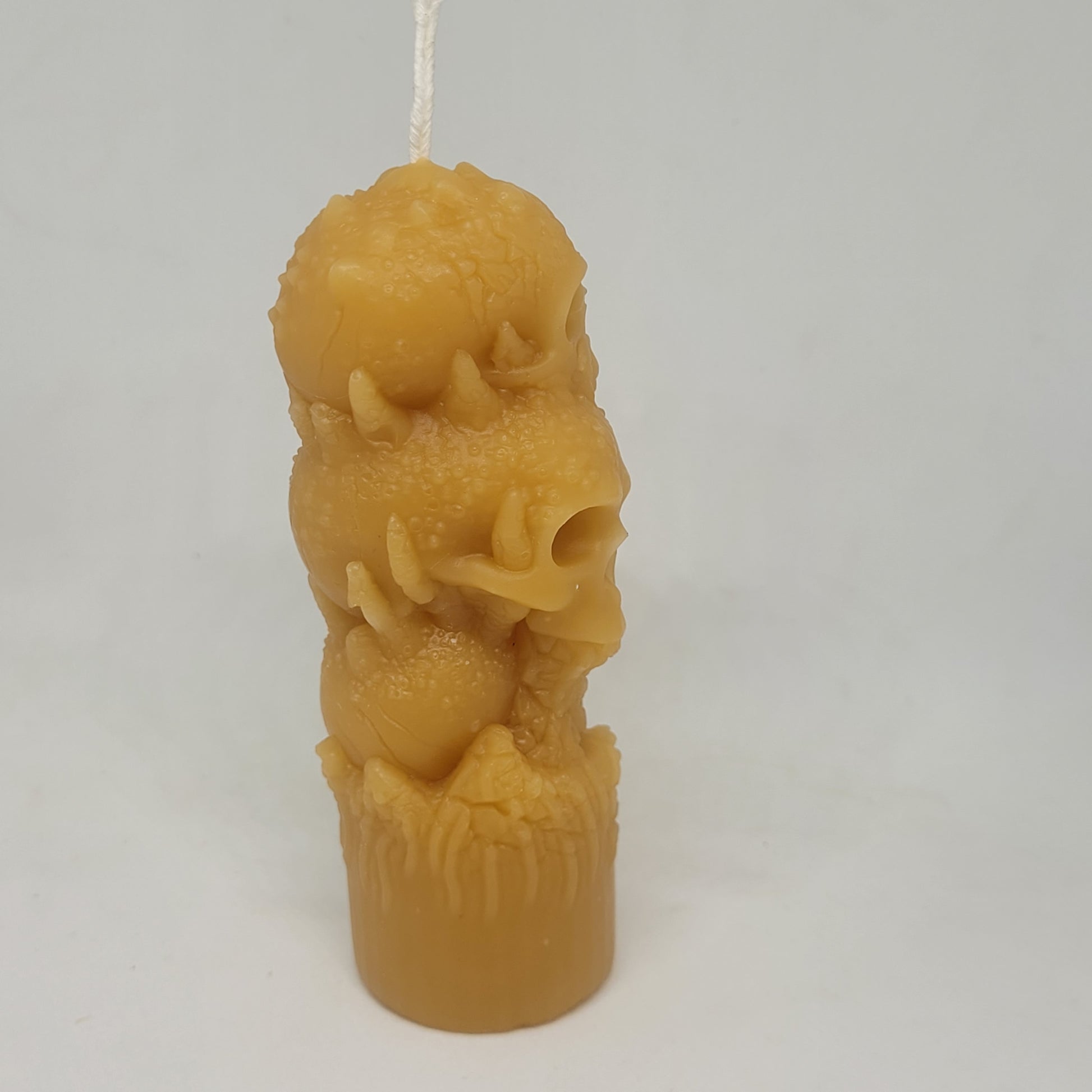 Stacked Skulls Beeswax Candle - Barriault Ranch