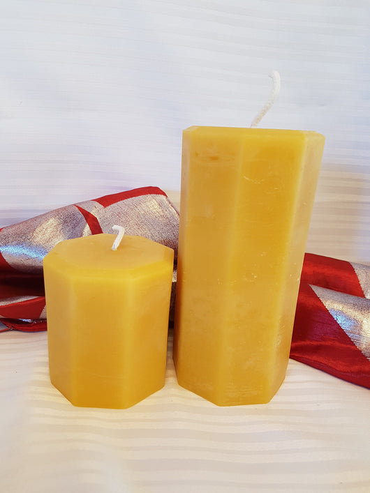 Small Octagon Pure Beeswax Candle 3