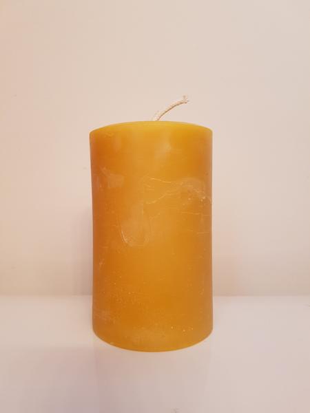 Large Round beeswax candle 6